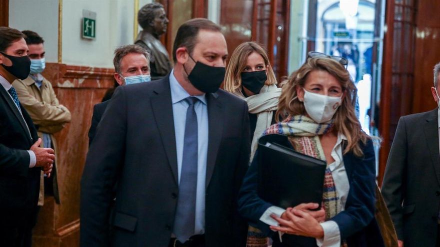 José Luis Ábalos y Yolanda Díaz, en una imagen de archivo de noviembre de 2020.