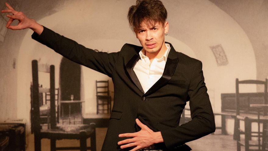 Otra noche prepandémica (2019) de arte en el Candela, con el taconeo de Rubén Romero