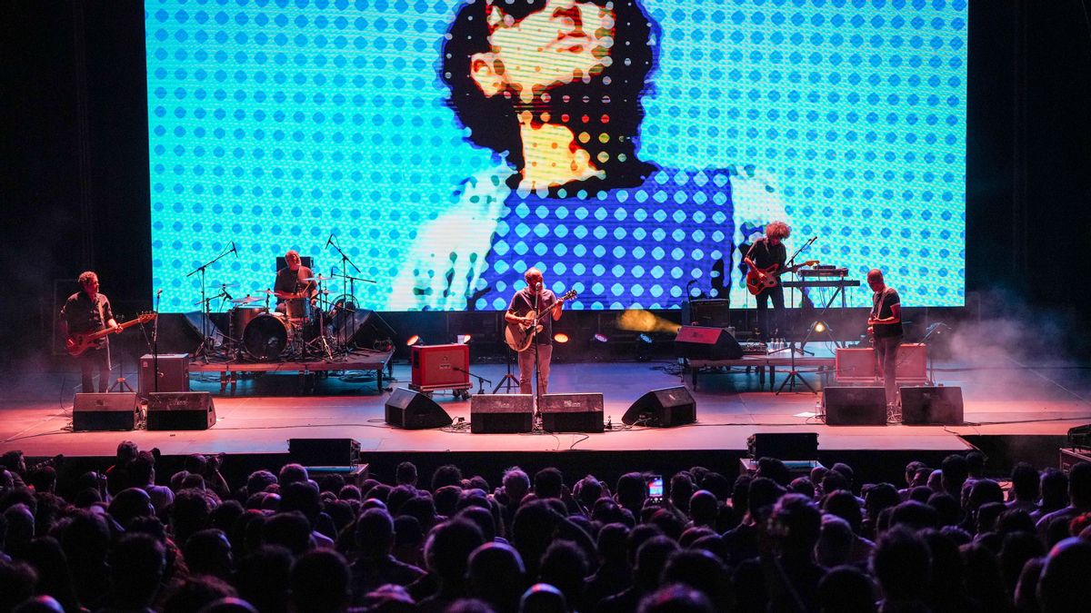 El concierto de Los Planetas en el Festival de la Guitarra