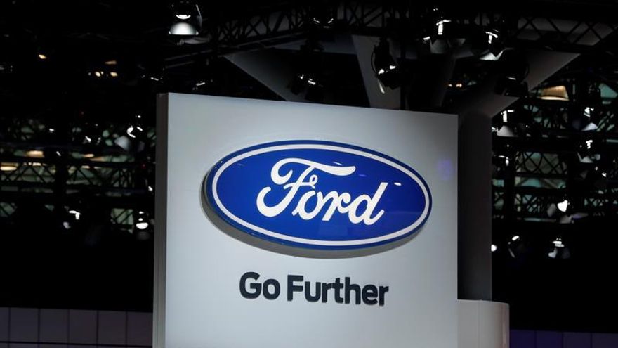 Ford y Baidu se unen para incorporar la inteligencia artificial a sus coches