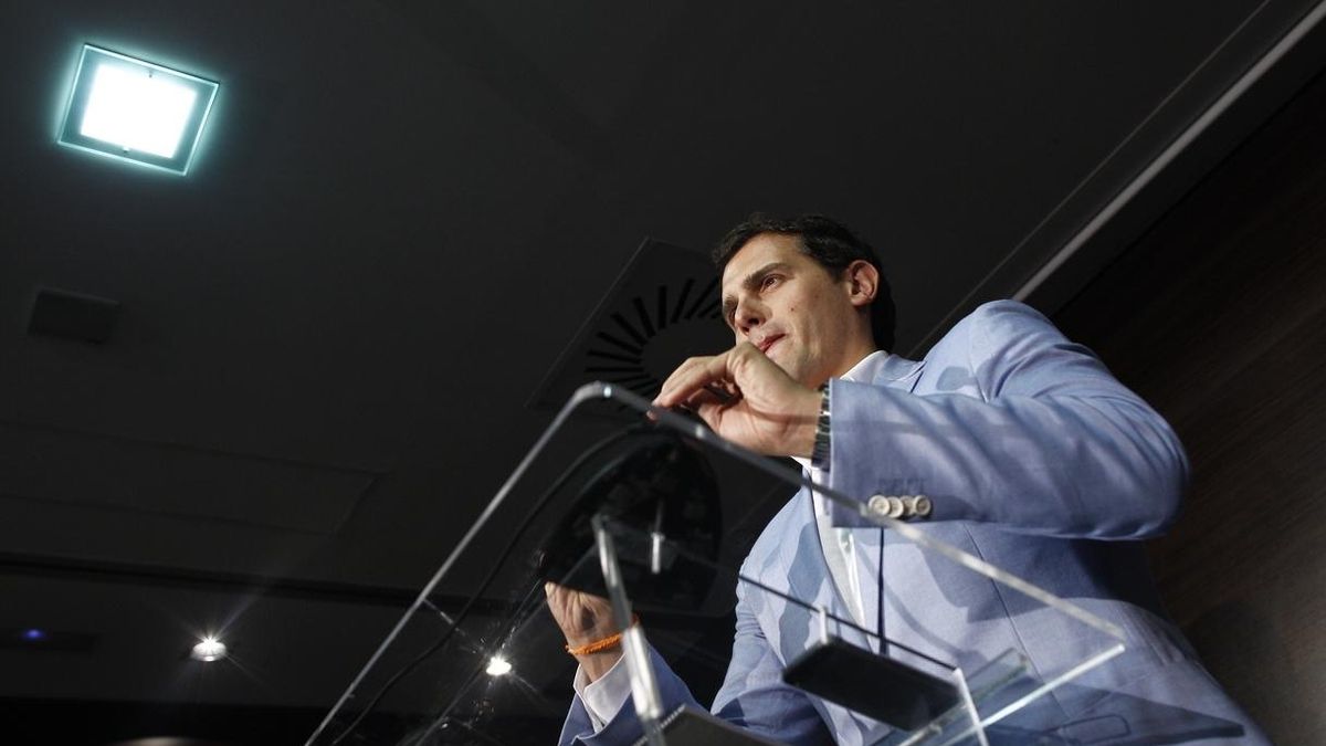 Rivera participa hoy en un acto con liberales europeos en Bruselas y se reunirá con el líder del grupo en la Eurocámara