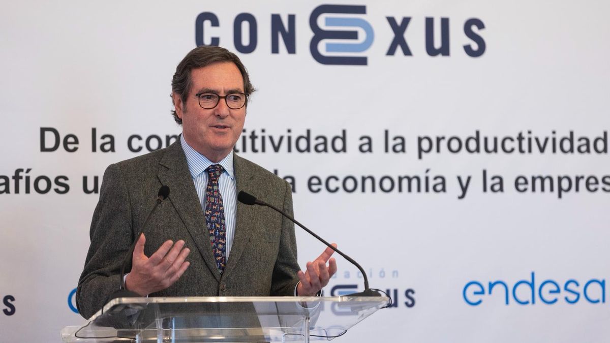 Garamendi critica la ley de democracia en el trabajo que impulsa Díaz: "Ahora los sindicatos van a dirigir la empresa"