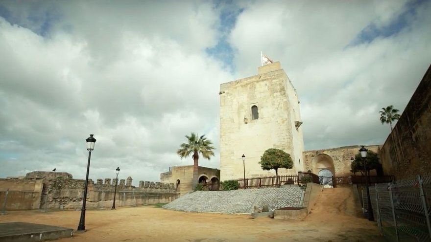 Utrera consigue la propiedad de su castillo después de casi ocho siglos en manos de Sevilla