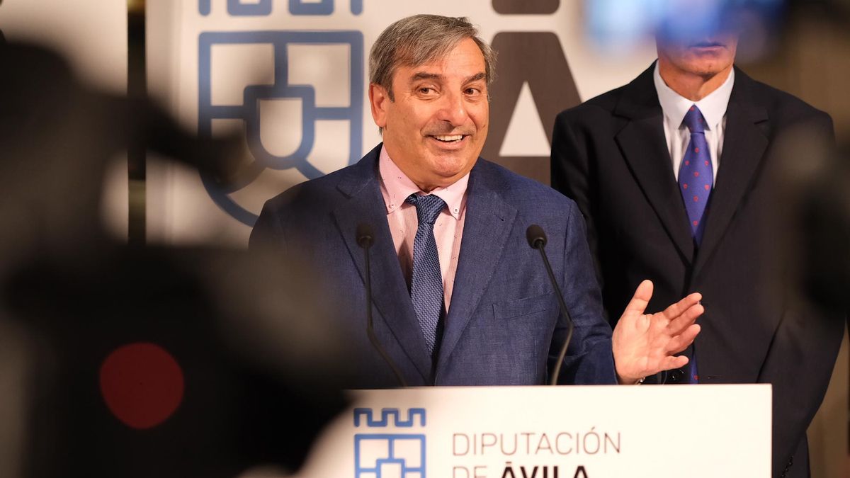 El consejero de Movilidad y Transformación Digital de la Junta de Castilla y León, José Luis Sanz Merino, este viernes en Ávila.