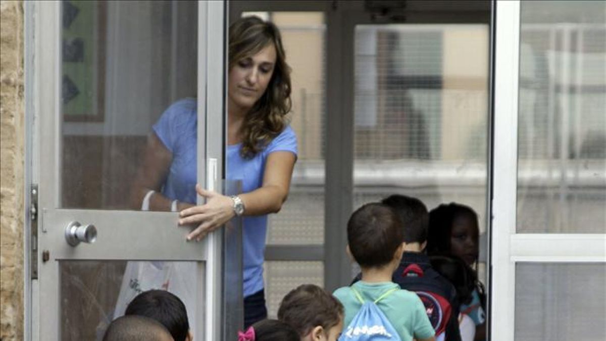 Acaba la huelga de docentes pero el conflicto en la escuela balear sigue vivo