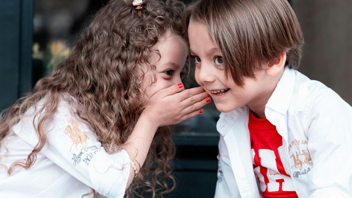 Cómo responder a un niño que miente, según un psicólogo: “No es lo mismo mentir por miedo que por vergüenza”