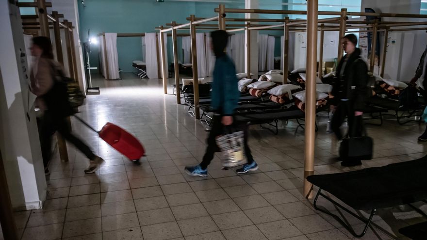 Refugiados ucranianos en un centro de acogida en Varsovia, en una imagen de archivo. EFE/EPA/Wojtek Jargilo