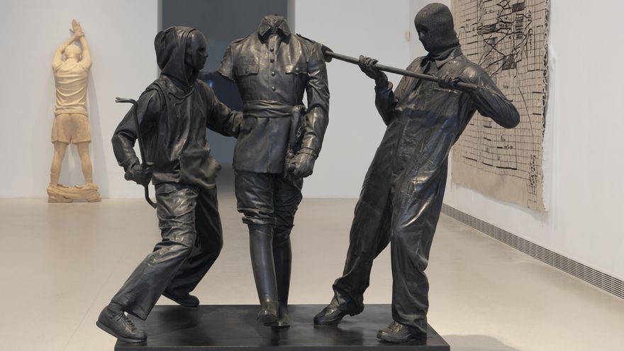 Fernando Sánchez Castillo, el artista que compactó el yate de Franco, ensalza la desobediencia