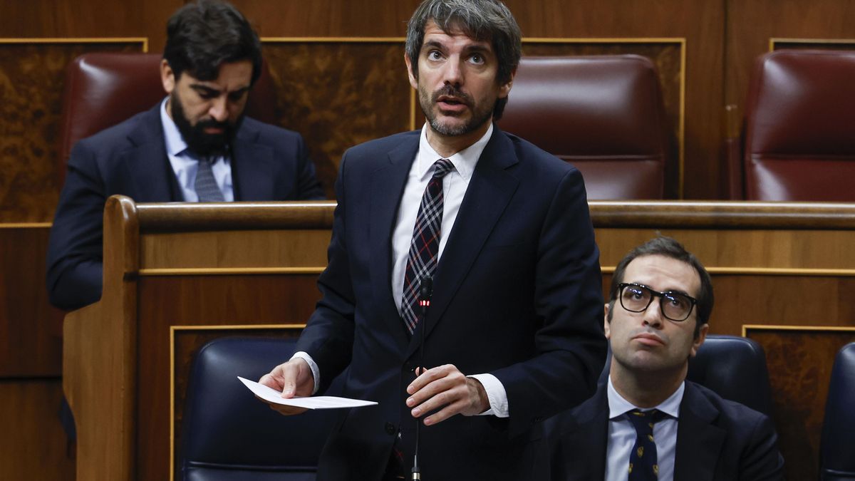 El ministro de Cultura, Ernest Urtasun, en el Congreso de los Diputados