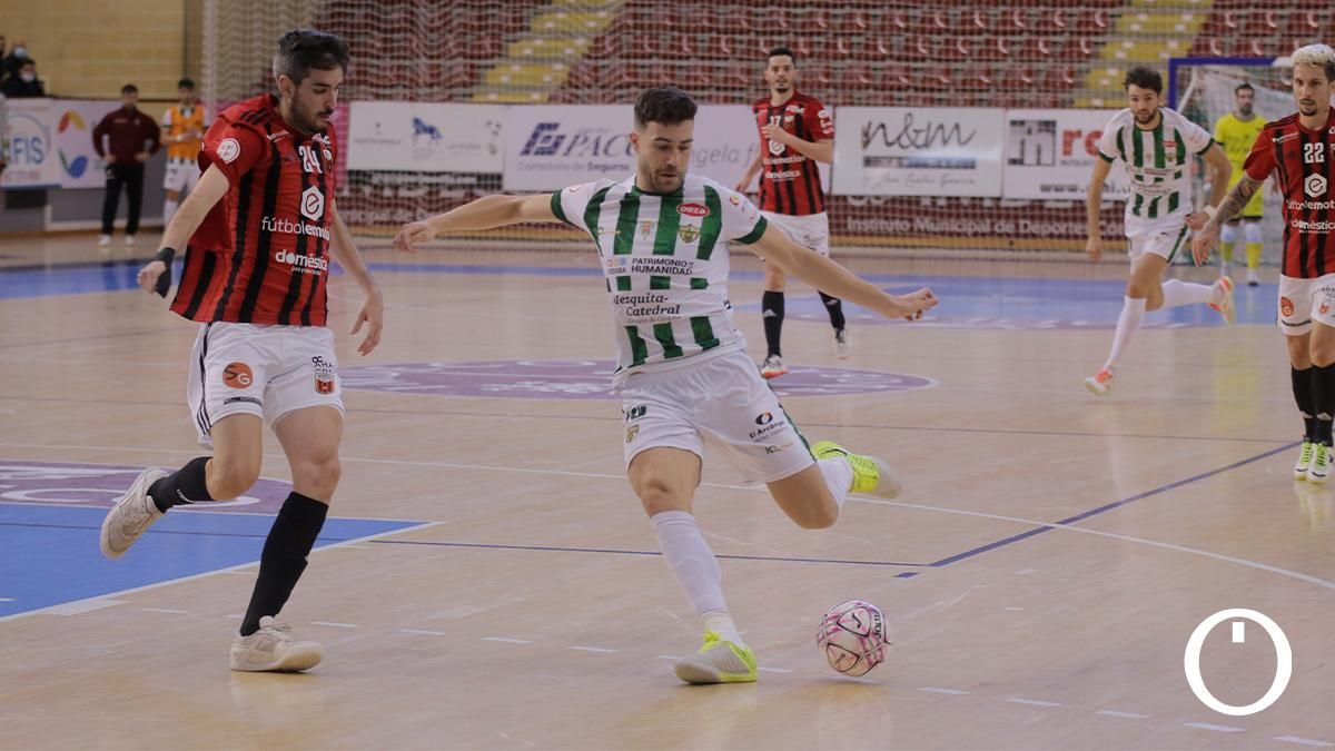 Partido disputado entre el Córdoba Patrimonio y el Fútbol Emotion Zaragoza