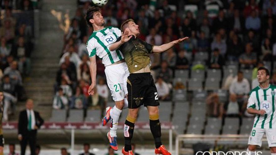 La última victoria del Elche CF en Córdoba, hace una década y en Primera División