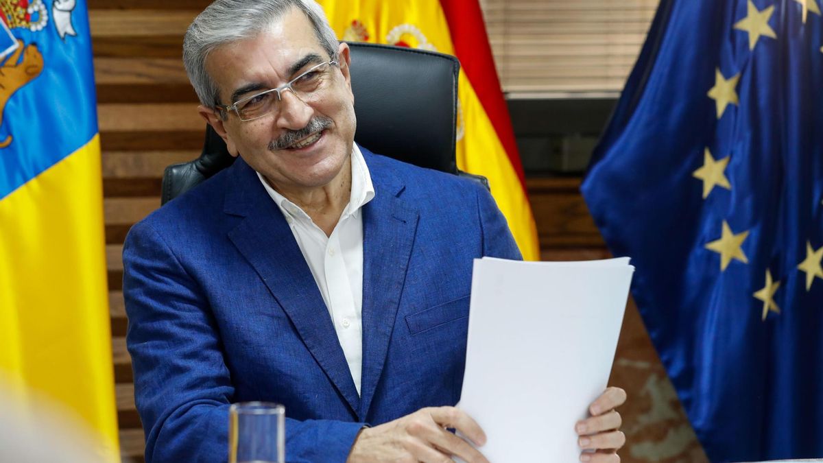 El vicepresidente del Gobierno de Canarias, Román Rodríguez.