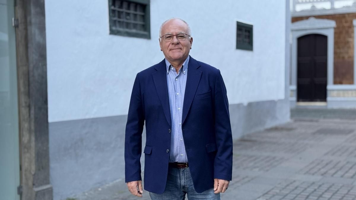 Carlos Cabrera exige al Cabildo que “cuantifique el impacto económico de la pérdida de entre 15.000 y 18.000 plazas aéreas para La Palma”