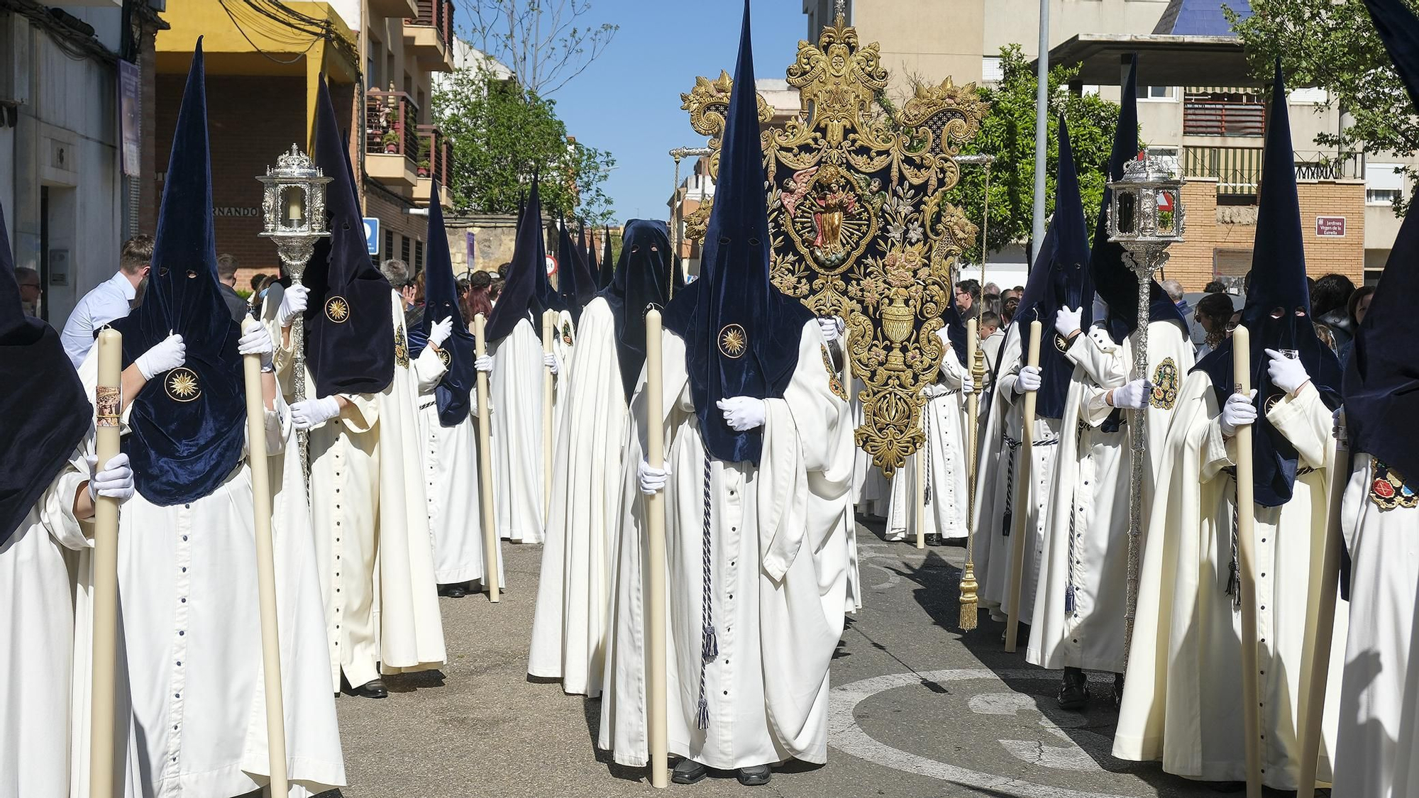 Las imágenes del Lunes Santo de la Hermandad de La Estrella