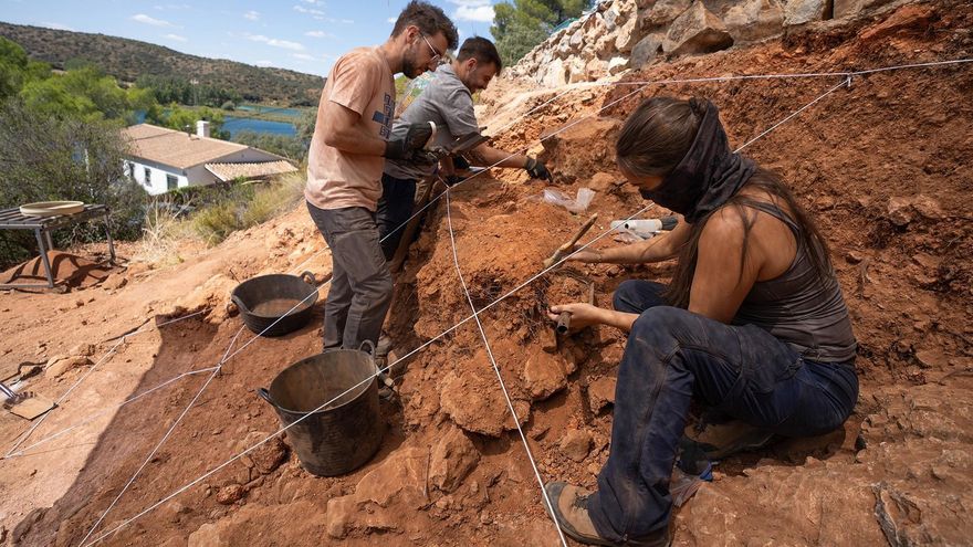 Hallan un fragmento de cráneo humano de más de 200.000 años de antigüedad en Ruidera
