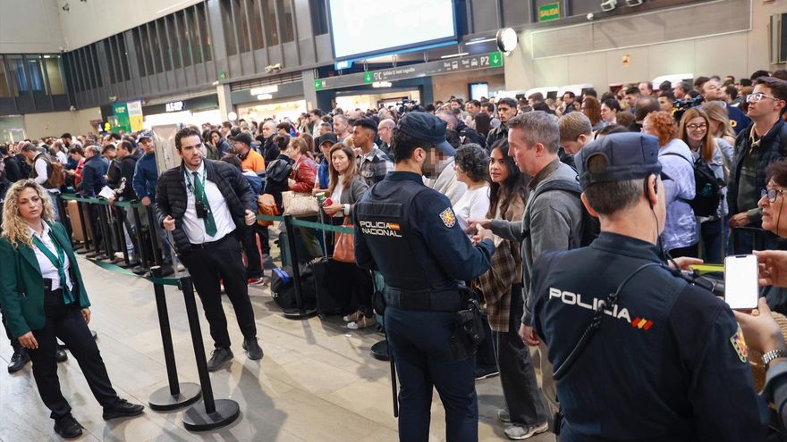 Andalucía acusa al Gobierno de falta de vigilancia e inversión ferroviaria tras el robo de cable en el AVE Madrid-Sevilla