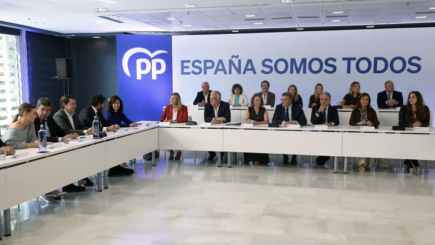 Feijóo acusa a Sánchez de pensar "que gobierna a idiotas"