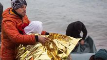 Bomberos sevillanos de ProemAid vuelven a Lesbos para seguir rescatando vidas