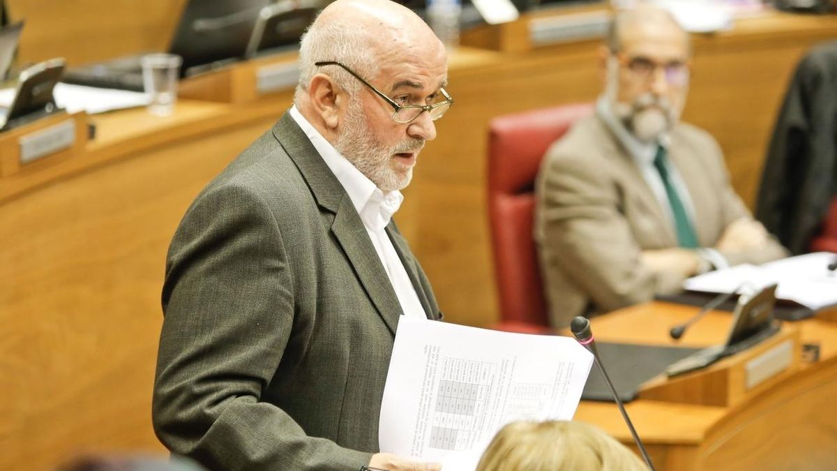 Mendoza afirma que el informe del Consejo de Navarra "no tendrá ninguna repercusión en el proceso de prematrícula"