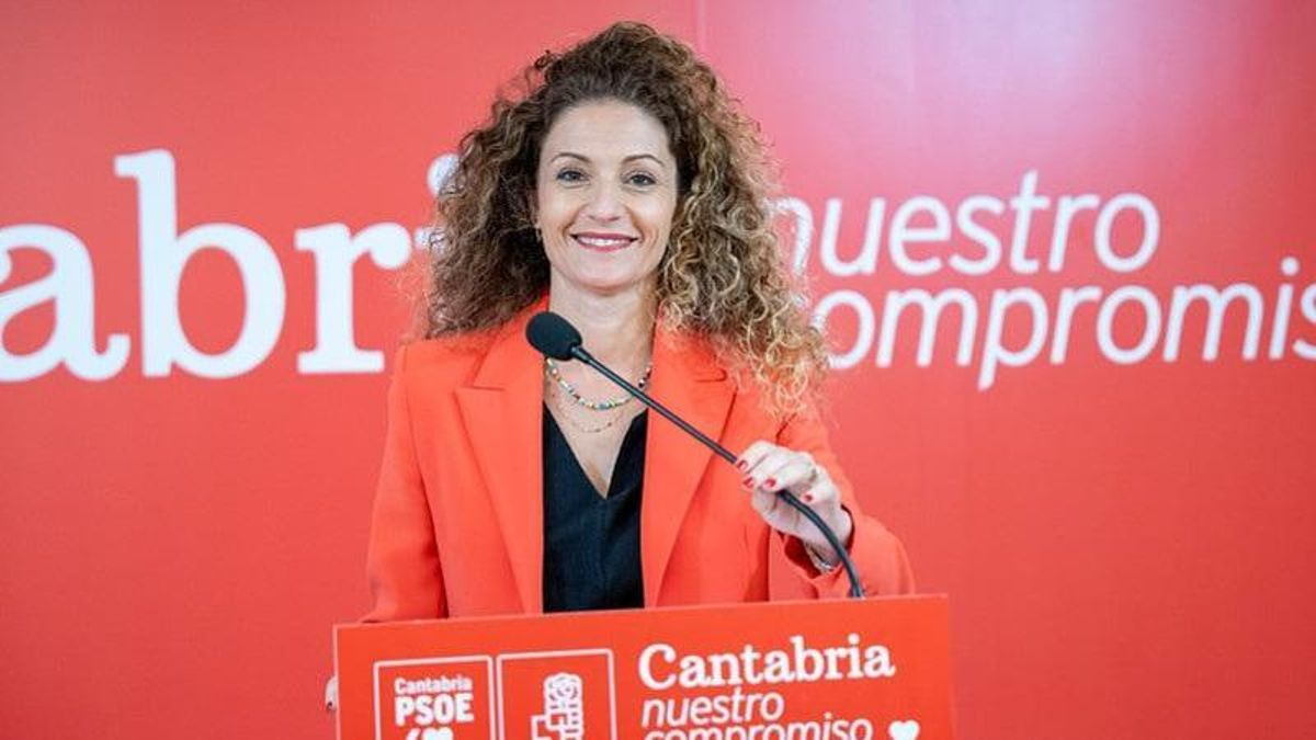 El PSOE replica al consejero de Educación: "Los recortes no son un relato, sino datos"