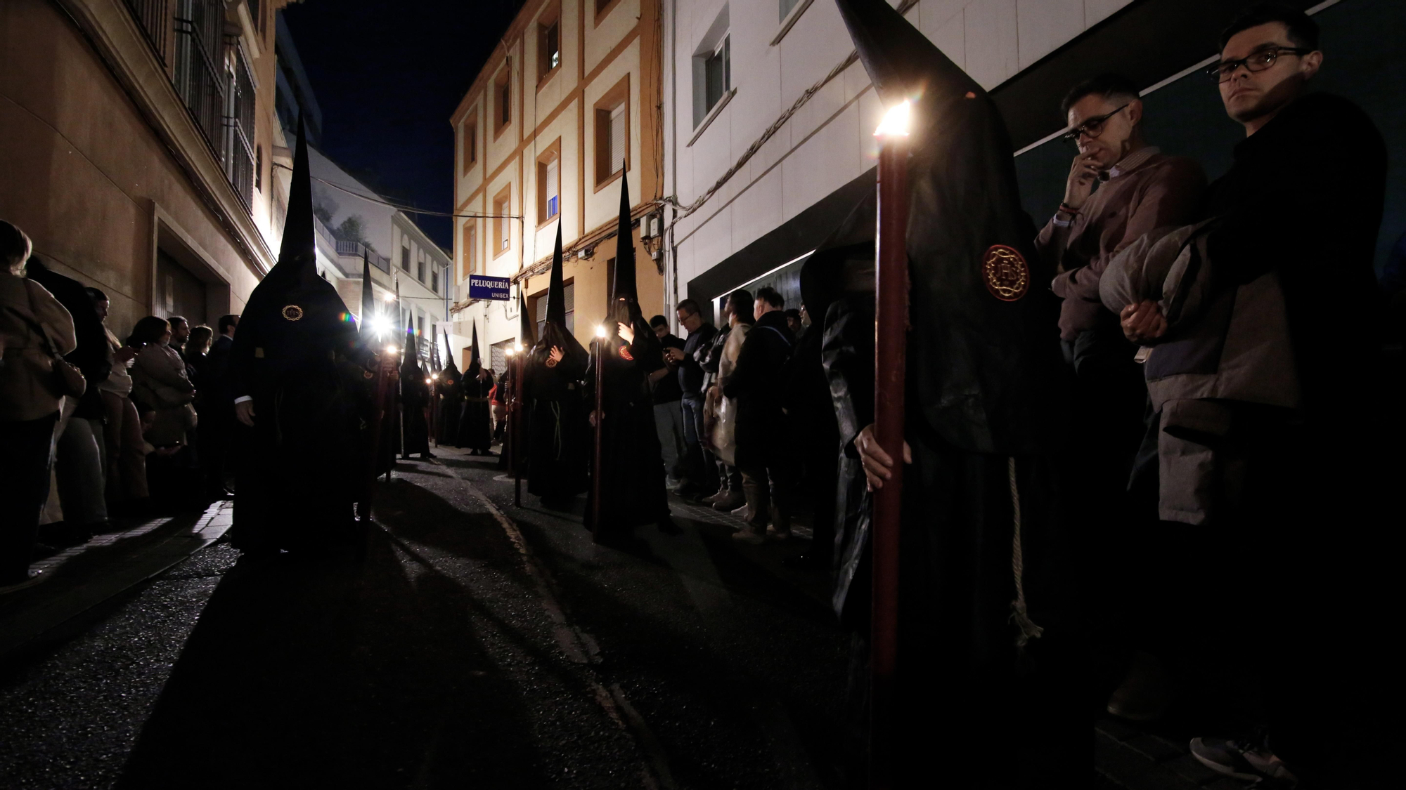 La procesión de la Hermandad de la Buena Muerte, en imágenes