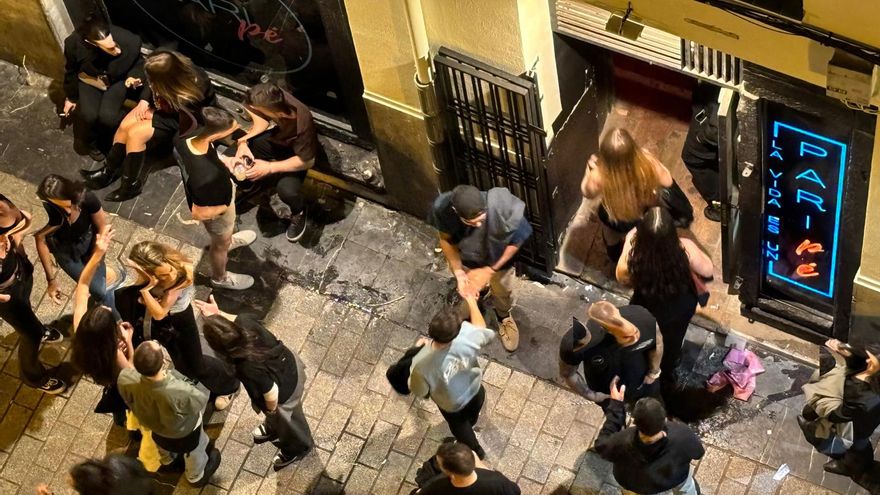 Las noches sin Ley en la Plaza del Mercado de Logroño: consumo de alcohol en la calle y ruido que impiden el descanso del vecindario