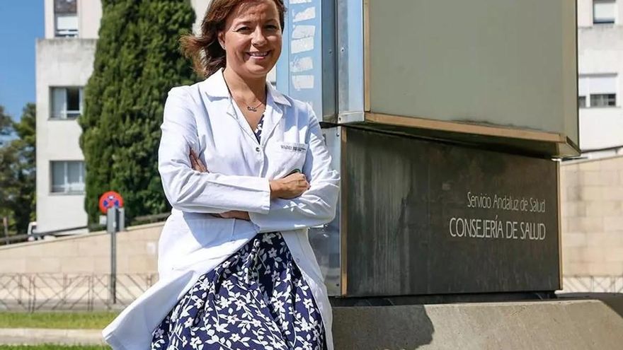 El juez cita como investigada a la actual gerente de la sanidad andaluza y a sus dos antecesores por los contratos a dedo