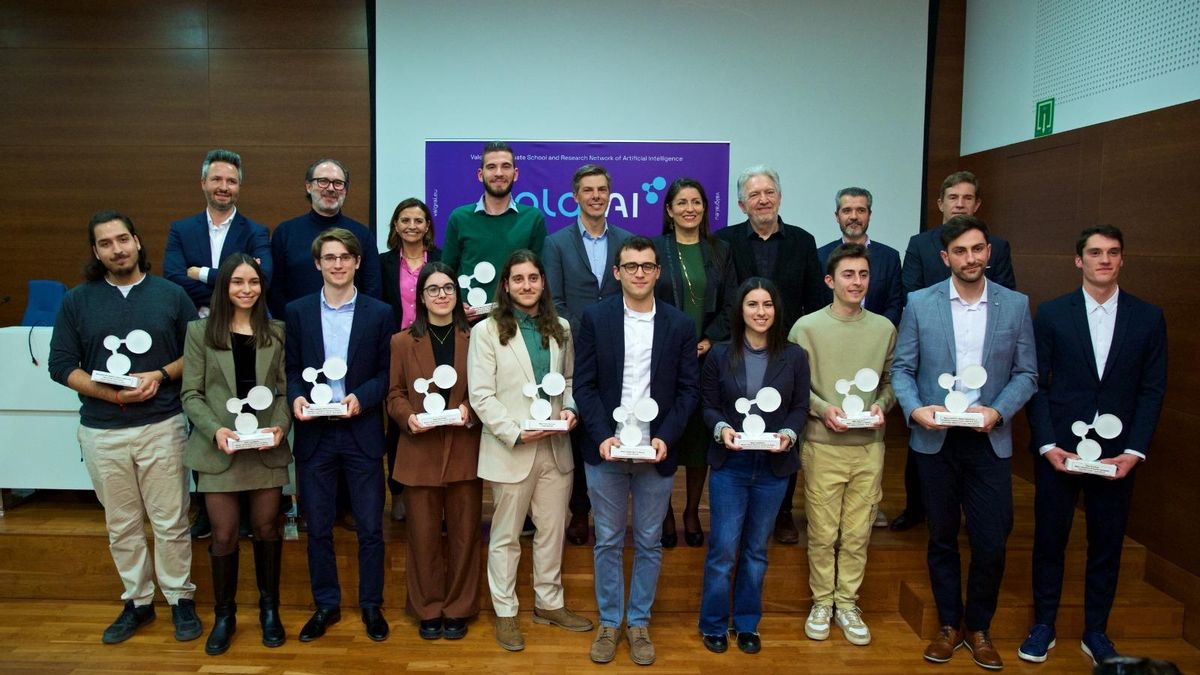 Los II Premios ValgrAI de Inteligencia Artificial premian a los mejores alumnos de los nueve Másteres en IA de las universidades públicas valencianas.