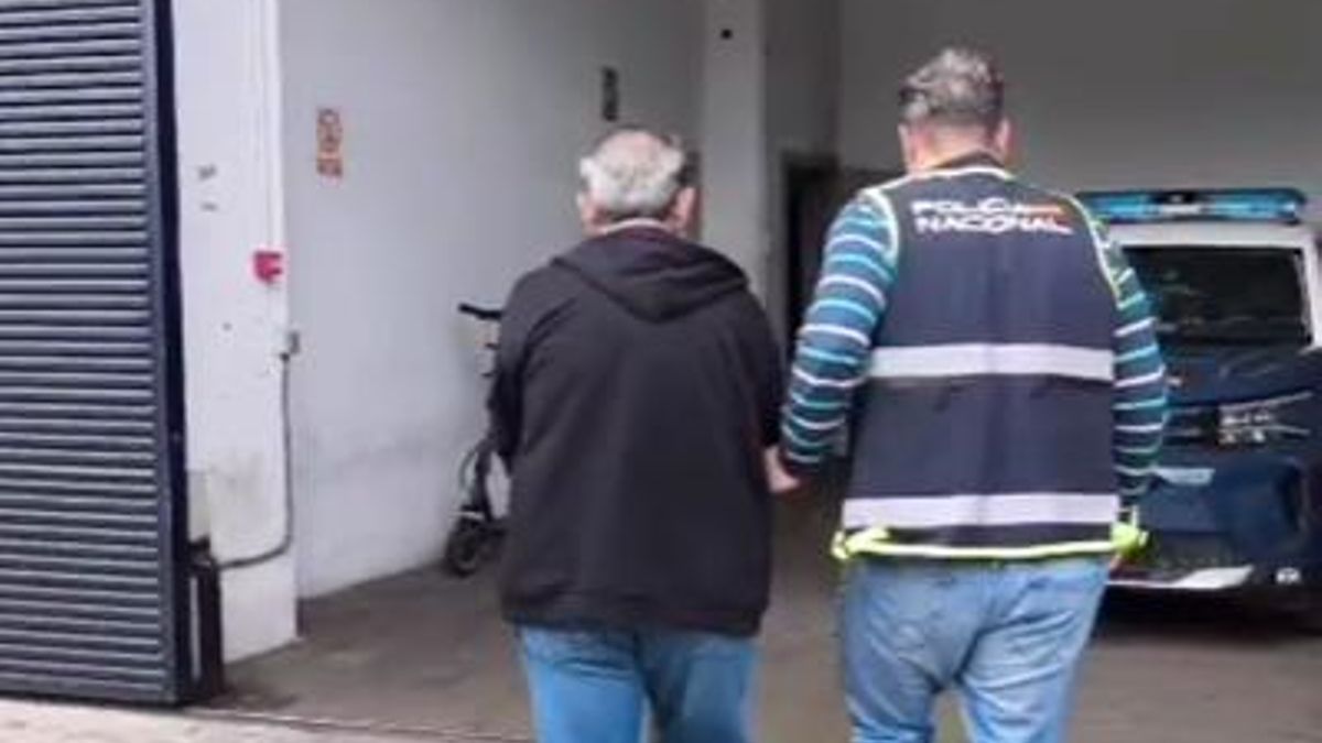 La Policía detiene al dueño de una óptica de Zaragoza por contratar créditos rápidos con datos de sus clientes