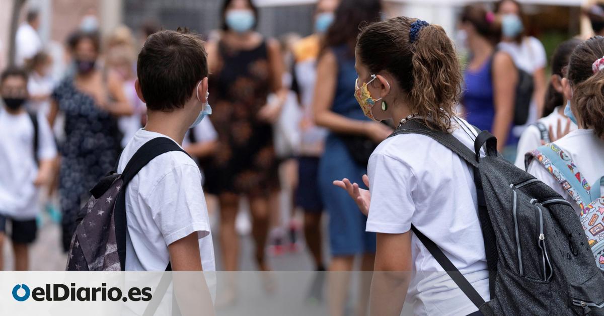 Las AMPAS advierten de que el sistema educativo  no es gratuito por los gastos de inicio de curso y los copagos 