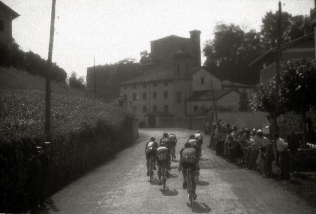 Corredores en una subida