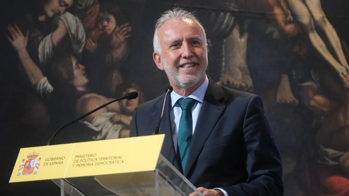 El ministro de Memoria Democrática señala que el PP "queda en evidencia" al cuestionar la ley de nietos: "Critica lo que hizo cuando gobernaba"