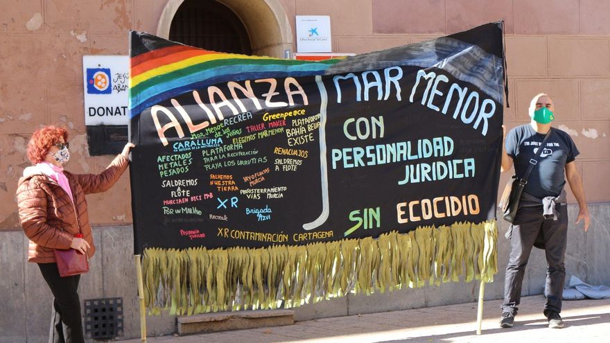 Juristas y ecologistas comienzan la carrera por dar derechos al Mar Menor pese al rechazo del Gobierno de Murcia