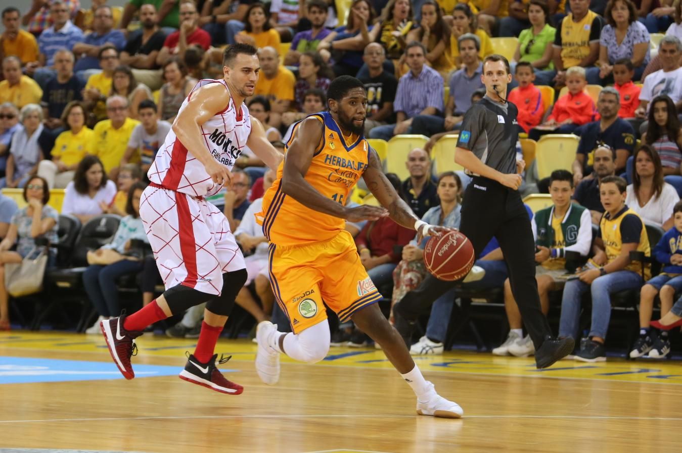 Imágenes del Herbalife Gran Canaria - Montakit Fuenlabrada. Alejandro Ramos.