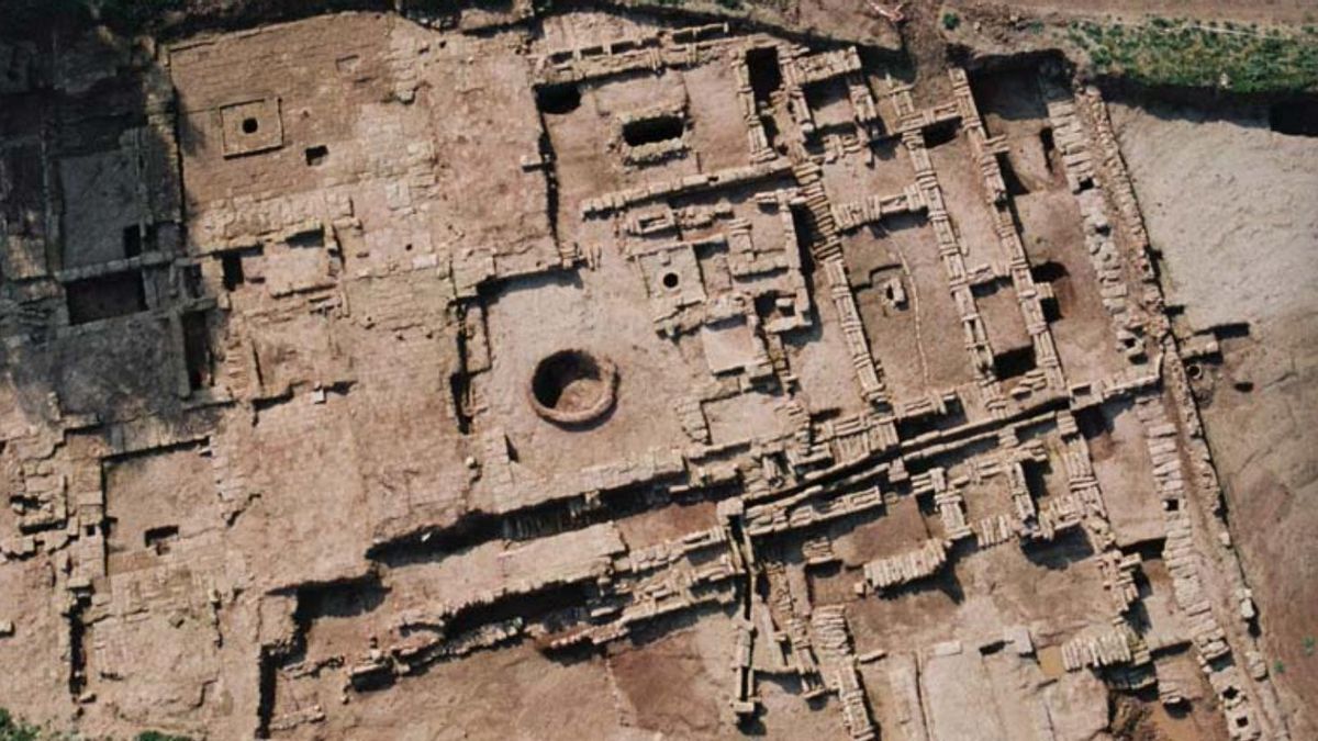 Almunia hallada en las obras de la Ronda Oeste.