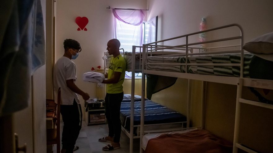 Más de 4.500 jóvenes inmigrantes solicitan sus papeles con el nuevo reglamento