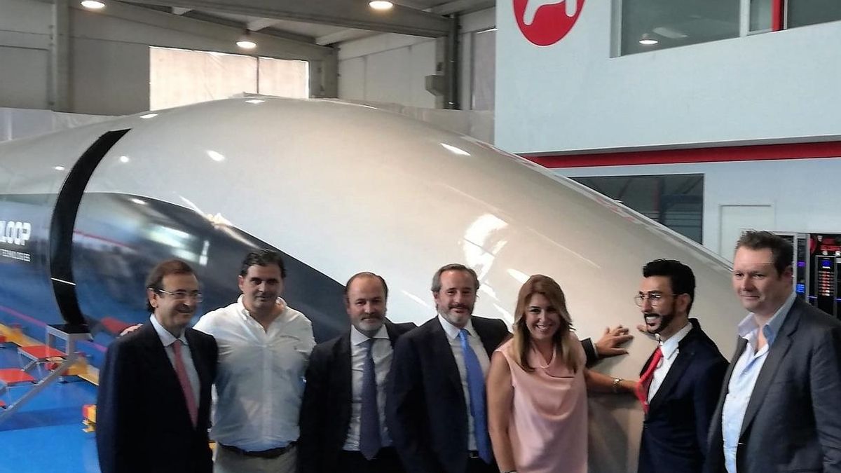 Díaz dice que la construcción del tren hyperloop en El Puerto demuestra que Andalucía "es una tierra puntera"
