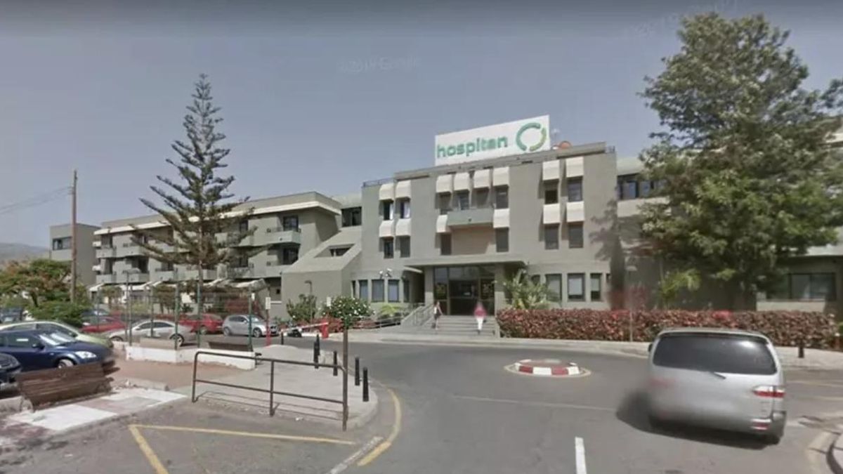 Nineteen-Year-Old in Critical Condition After Near-Drowning in Hotel Pool in Arona