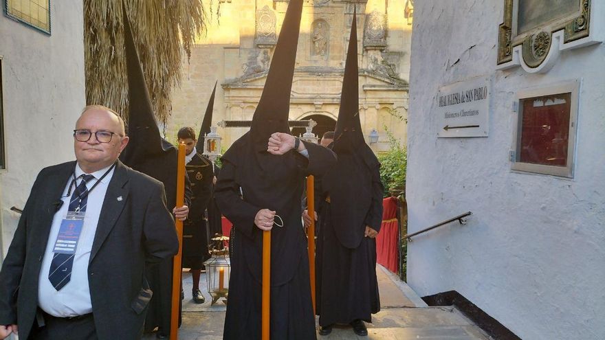 La Expiración inicia su estación de penitencia desde San Pablo