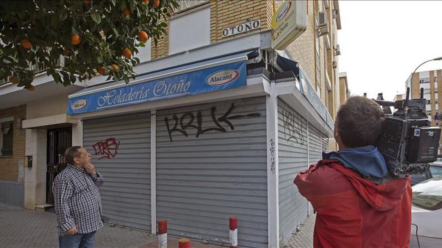 Detenida una mujer en Sevilla al hallar un cadáver en congelador de heladería