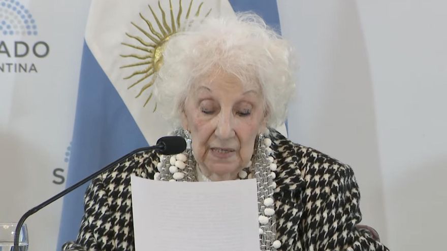 Estela de Carlotto: “El banco de datos genéticos y la Conadi son logros de la democracia y debemos defenderlos”