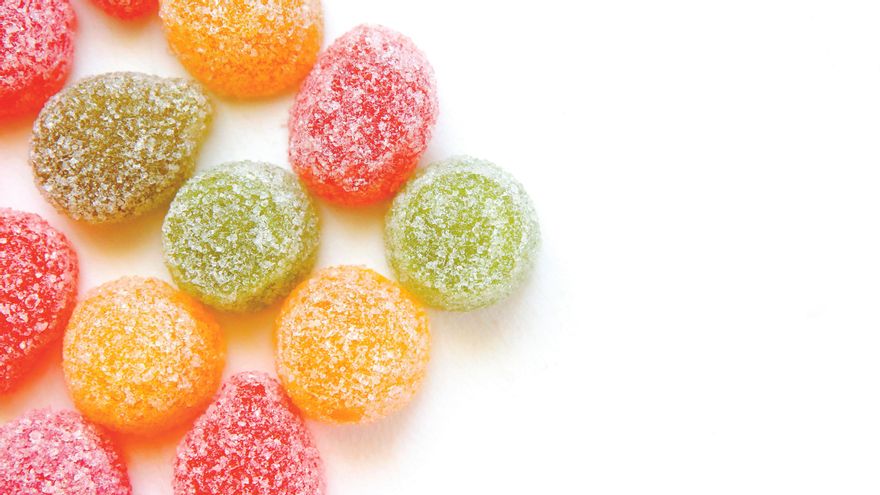 Los ultraprocesados se consumen rápido y son fáciles de tragar. Los envases ‘piden’ que se agote el producto. Nuestra cabeza nunca sabrá concretar cuándo hemos comido suficiente y al final habremos comido demasiado