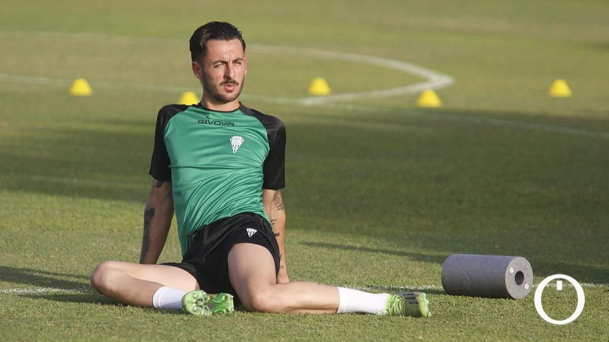 Primer entrenamiento del Córdoba CF tras las vacaciones