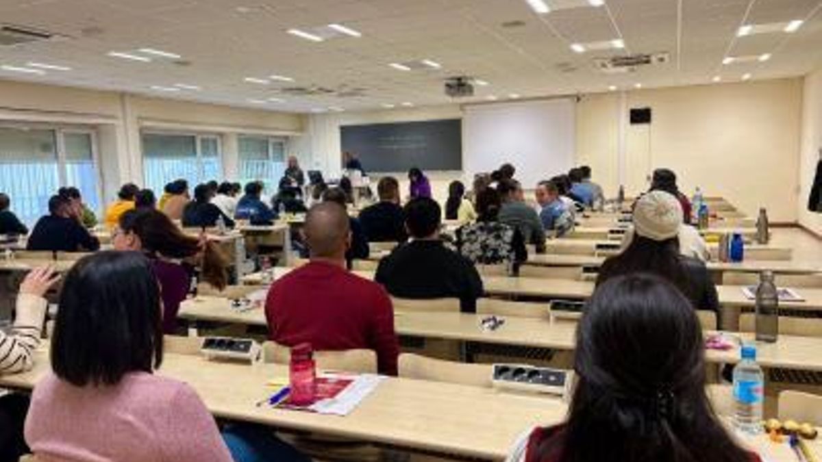 Archivo - Examen MIR.