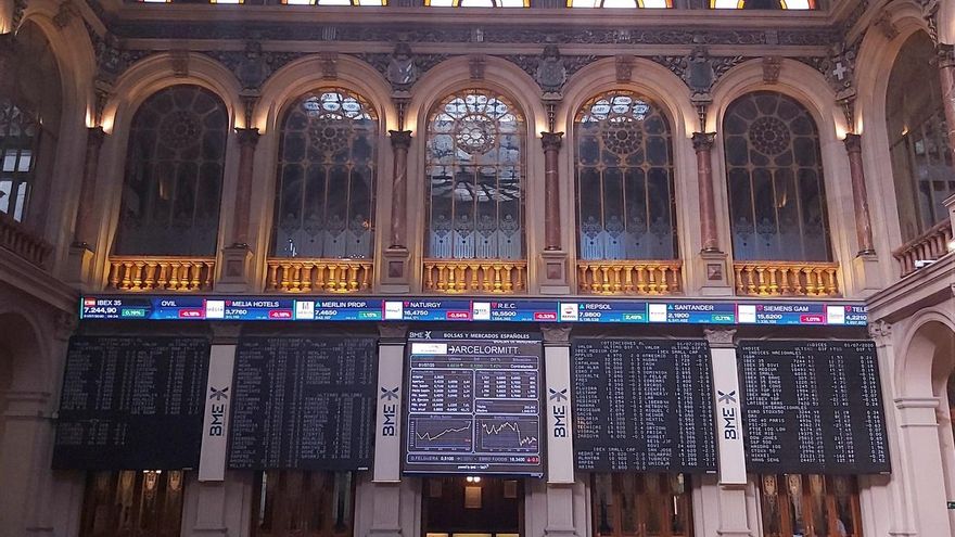 En la imagen, la Bolsa de Madrid, durante la sesión de ayer.