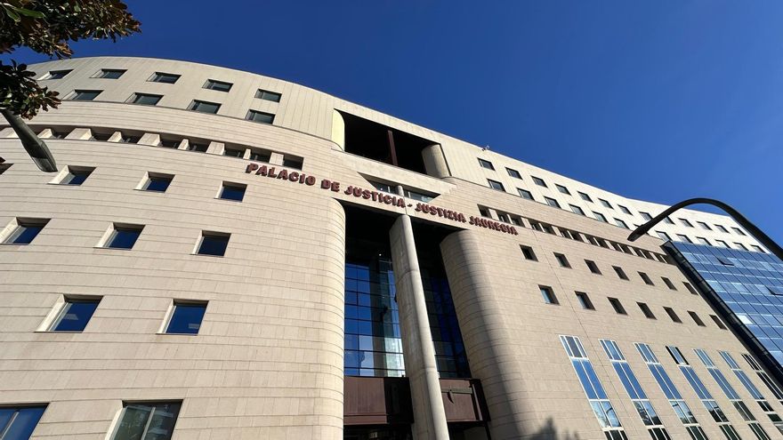Un padre lleva a los tribunales al Departamento navarro de Educación para que su hijo no repita curso