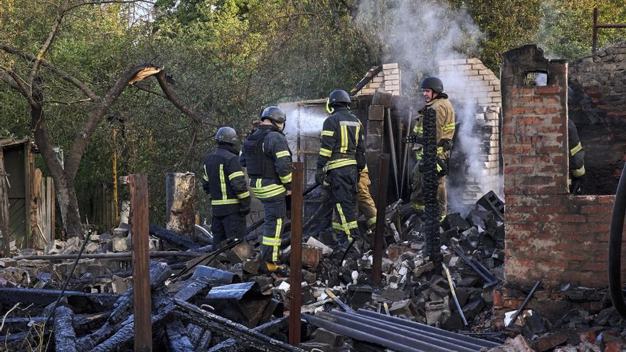 Rusia lanza contra territorio ucraniano 95 drones