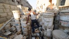 El miedo al virus convierte los campos de trabajo del Mundial 2022 de Qatar en 'prisiones' masificadas