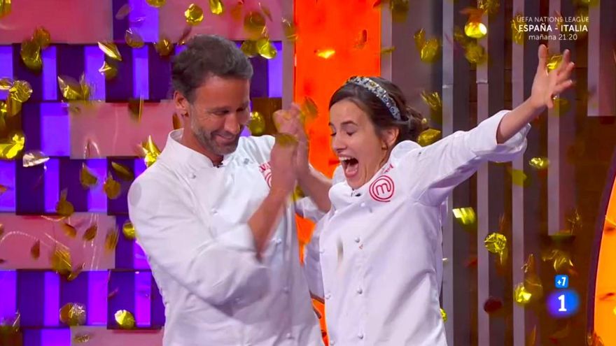 Laura Londoño gana 'MasterChef Celebrity 8' en la final con menos intriga del talent