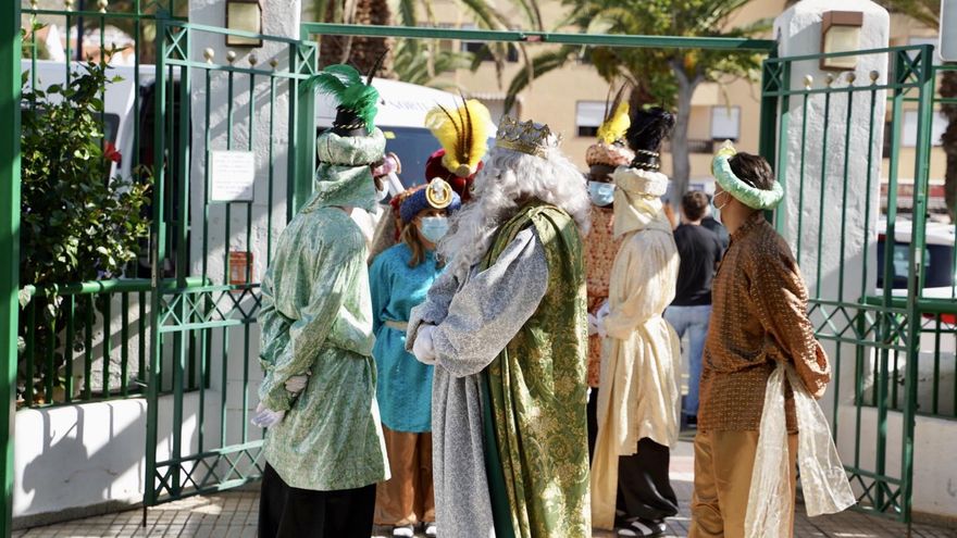 Los Reyes Magos visitan Canarias